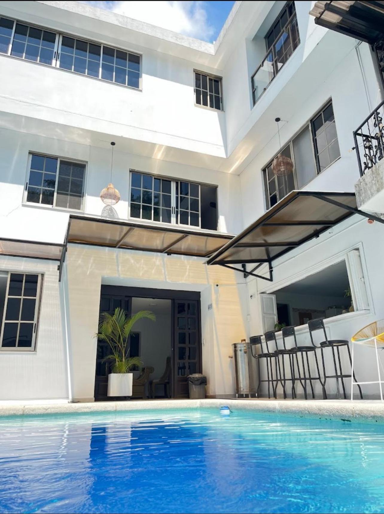 The View Hostel & Lounge Cali Εξωτερικό φωτογραφία